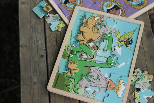 Playing Dinosaur Square Puzzle